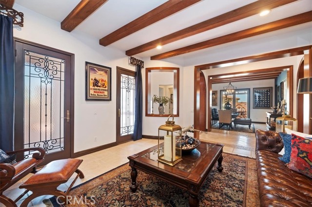 16850 Nandina Avenue, Riverside CA: https://media.crmls.org/medias/7111f71c-200d-492b-bbdd-d5fb3f1fc31c.jpg