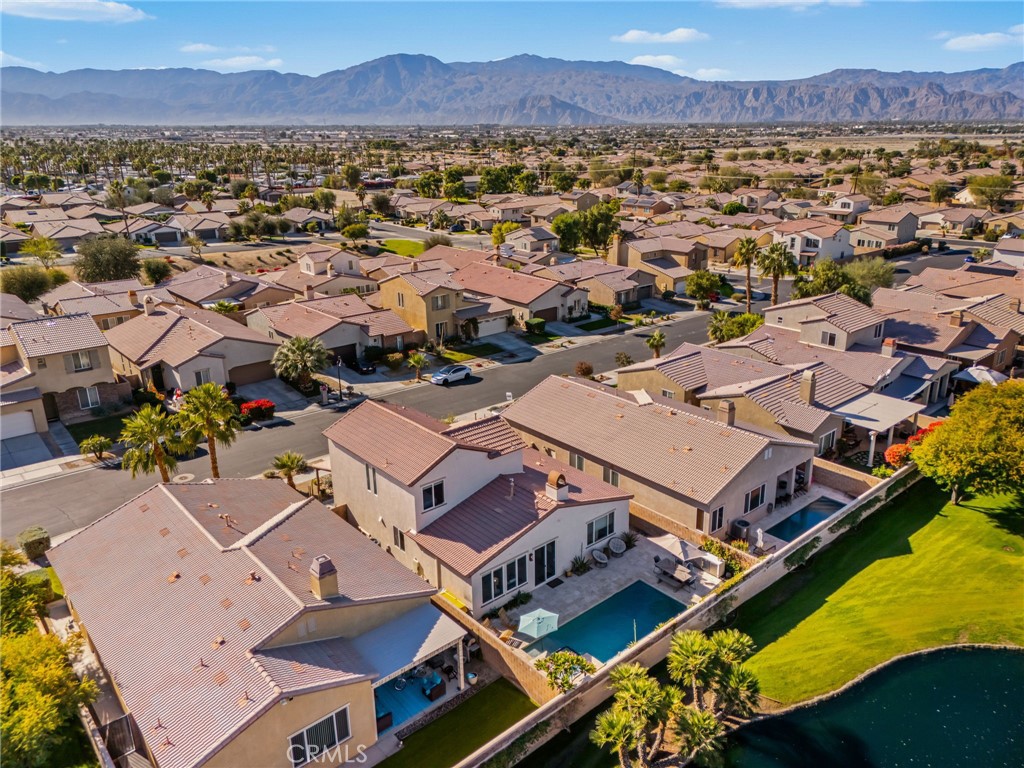 MLS #OC25267259 image #34