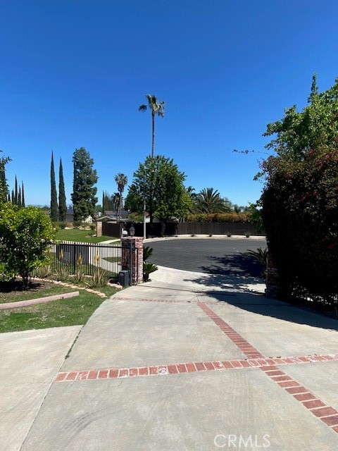 Detail Gallery Image 12 of 13 For 7713 Woodhall Ave, Canoga Park,  CA 91304 - 1 Beds | 1 Baths