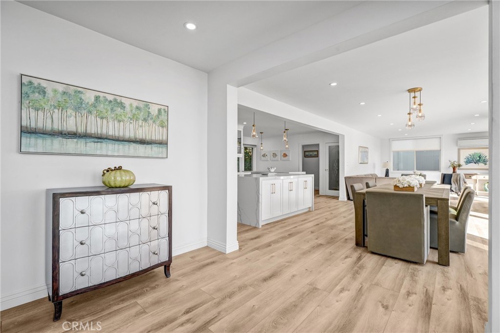 71133ec4 6144 4378 A355 077d0c499fd3