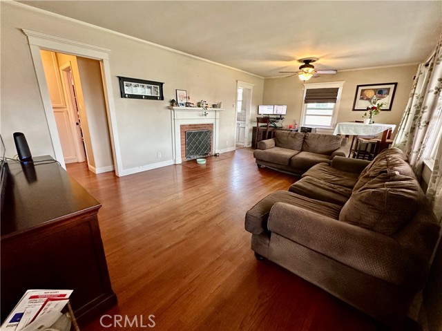 Detail Gallery Image 3 of 32 For 9543 Ahmann, Whittier,  CA 90604 - 3 Beds | 1 Baths