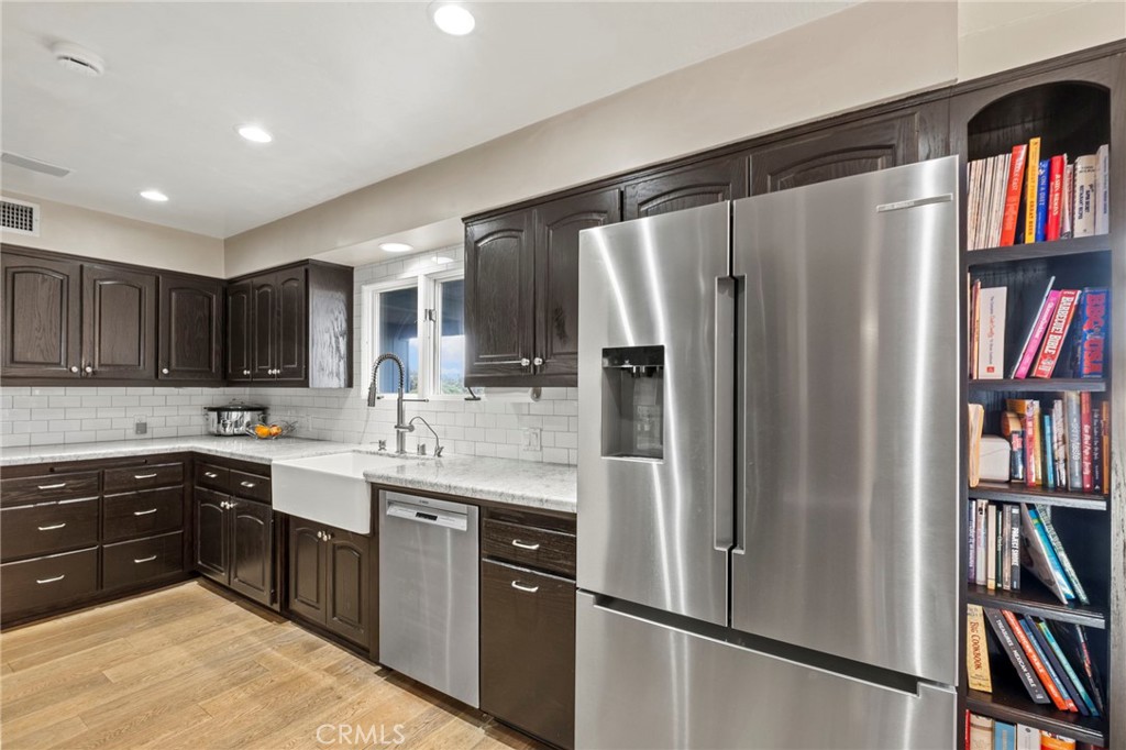 1618 Alapat Drive - photo 13