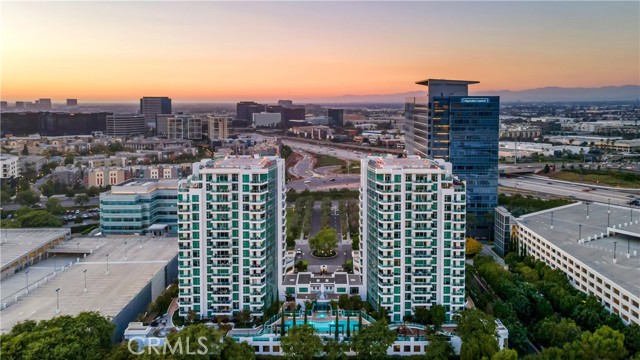 3141 Michelson Drive, Irvine CA: https://media.crmls.org/medias/71152751-8d9b-4445-a4fd-7932736c047c.jpg