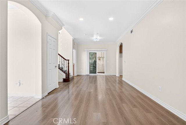 Detail Gallery Image 6 of 53 For 225 N Alhambra, Monterey Park,  CA 91755 - 4 Beds | 3 Baths