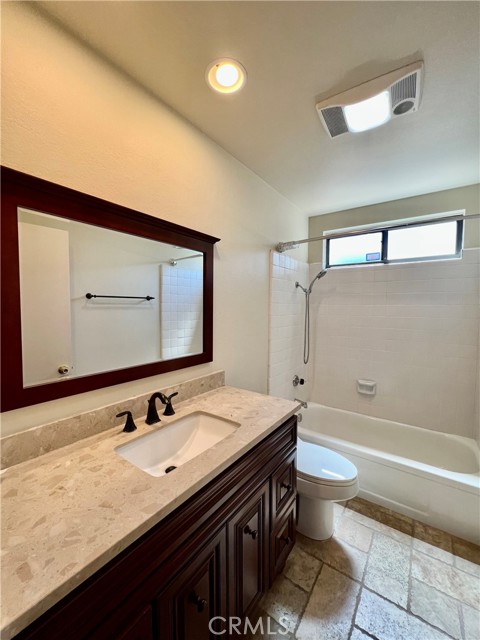 318 E Miramar, Claremont CA: https://media.crmls.org/medias/7115cc84-0449-4235-acb9-1929785da374.jpg