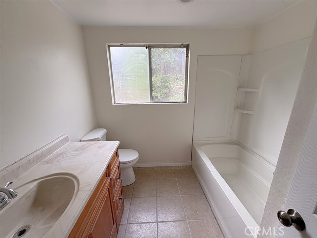 Detail Gallery Image 10 of 15 For 8732 Calle Quebrada, Rancho Cucamonga,  CA 91730 - 3 Beds | 2 Baths