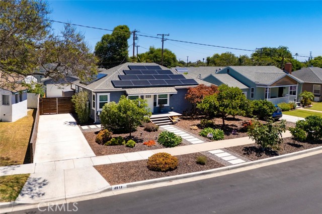 4513 E Cervato Street, Long Beach CA: https://media.crmls.org/medias/7118d770-d0c8-43d6-ab7b-c26b9ff425bf.jpg
