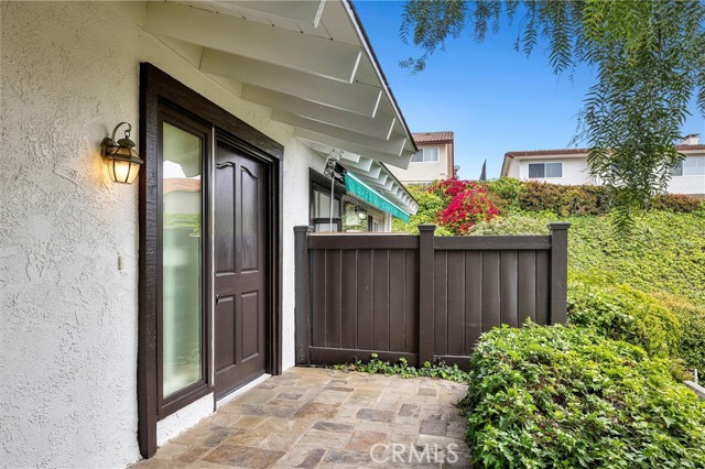 6808 Kings Harbor Drive, Rancho Palos Verdes CA: https://media.crmls.org/medias/711ad1a2-e01f-4c4c-8748-0c2361d50e8f.jpg