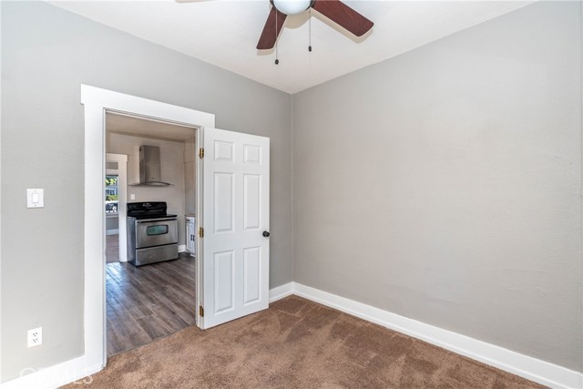 Detail Gallery Image 14 of 39 For 271 N Hamilton Ave, Hemet,  CA 92543 - 4 Beds | 1 Baths