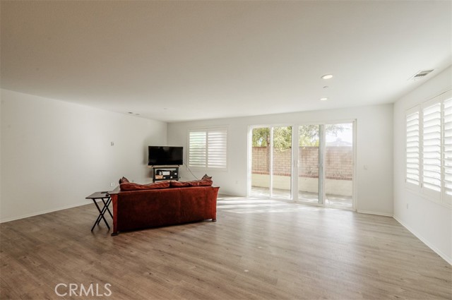 Detail Gallery Image 7 of 33 For 3250 E Yountville Dr #6,  Ontario,  CA 91761 - 3 Beds | 2/1 Baths