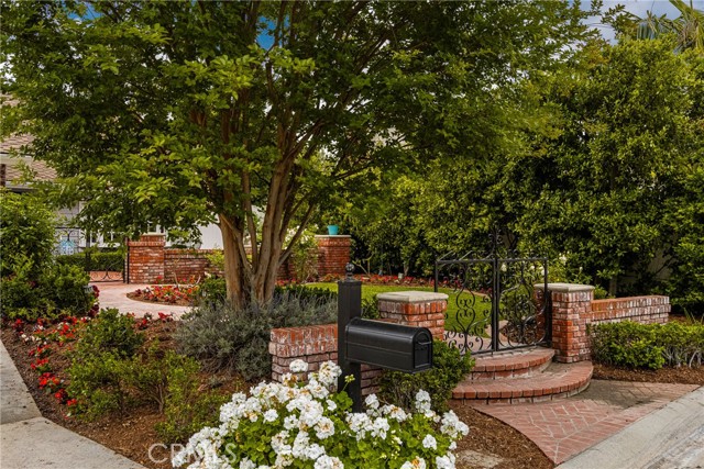 18672 Evergreen Avenue, Yorba Linda CA: https://media.crmls.org/medias/711cee61-56b3-4273-b9fe-0e9563e6ff12.jpg