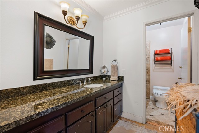 Detail Gallery Image 22 of 35 For 622 W Alpine Ave, Santa Ana,  CA 92707 - 5 Beds | 3 Baths