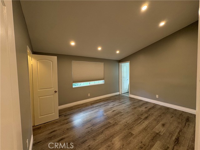 Detail Gallery Image 6 of 9 For 20416 20416 Coulson St, Woodland Hills,  CA 91367 - 3 Beds | 2 Baths