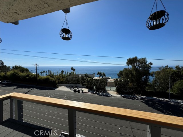 Detail Gallery Image 11 of 19 For 222 Arch #6,  Laguna Beach,  CA 92651 - 2 Beds | 2 Baths