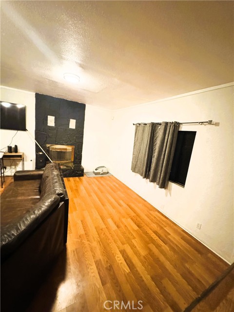 Detail Gallery Image 7 of 18 For 1616 W Palmer, Compton,  CA 90220 - 3 Beds | 2 Baths