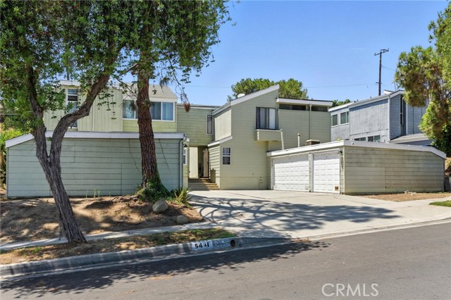 5439 S La Cienega Boulevard, Ladera Heights CA: https://media.crmls.org/medias/71212fcd-8eac-44bf-992d-b8d9fced8698.jpg