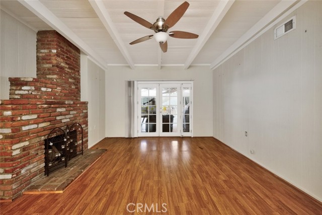 Detail Gallery Image 10 of 42 For 15439 Hart St, Van Nuys,  CA 91406 - – Beds | – Baths