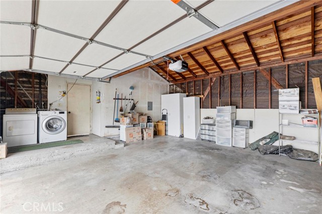 Detail Gallery Image 23 of 35 For 11922 Heritage, Downey,  CA 90241 - 2 Beds | 2 Baths