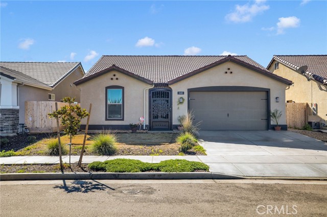 Detail Gallery Image 1 of 1 For 1145 E Seeger Ave, Visalia,  CA 93292 - 3 Beds | 2 Baths