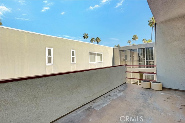 4915 Tyrone, 325 photo 24