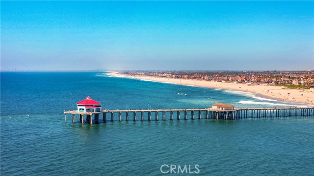 Detail Gallery Image 39 of 45 For 18598 Creek Ln, Huntington Beach,  CA 92648 - 3 Beds | 2/1 Baths