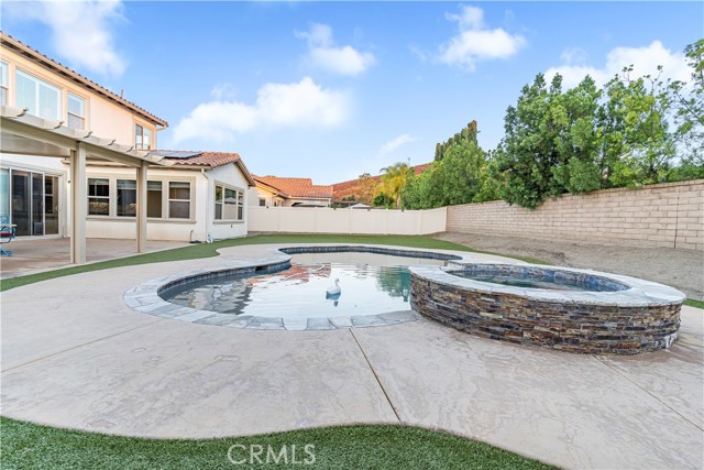 32591 Shadyview Street, Winchester CA: https://media.crmls.org/medias/71220921-0157-4e88-a6b8-6f122bd59f51.jpg