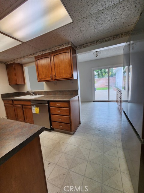 Detail Gallery Image 11 of 24 For 2838 May Ave, Redondo Beach,  CA 90278 - 4 Beds | 3 Baths