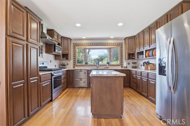 Detail Gallery Image 14 of 57 For 13730 El Camino Real, Atascadero,  CA 93422 - 3 Beds | 2 Baths