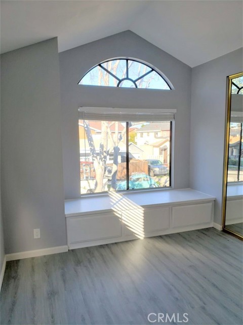 2506 e 6TH Street, Long Beach CA: https://media.crmls.org/medias/712291a0-5f02-4d45-bb21-21805fb77a8b.jpg