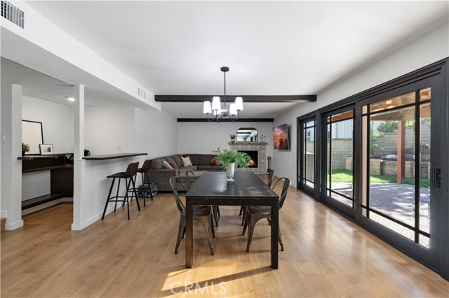 Detail Gallery Image 25 of 52 For 25457 via Macarena, Valencia,  CA 91355 - 5 Beds | 3 Baths