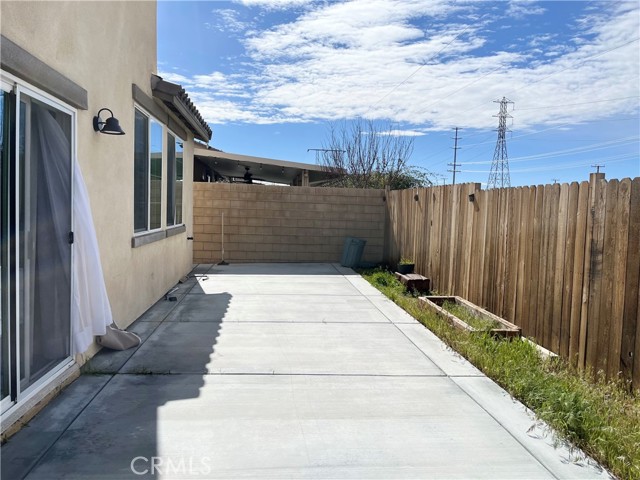 Detail Gallery Image 37 of 41 For 15182 Paseo Verde, Victorville,  CA 92394 - 4 Beds | 3 Baths