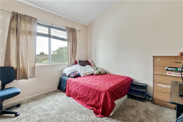 Detail Gallery Image 27 of 48 For 11965 Terra Bella St #17,  Sylmar,  CA 91342 - 3 Beds | 3 Baths