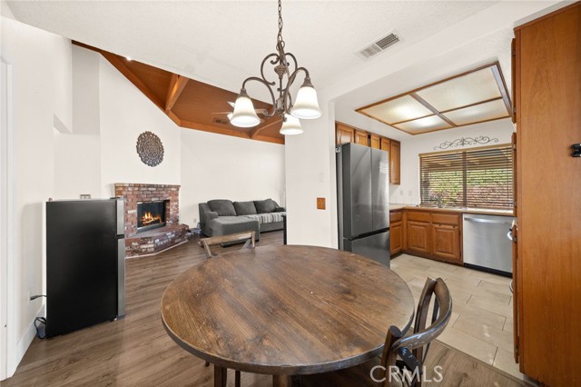 Detail Gallery Image 16 of 34 For 26418 Capay Bay Ct, Moreno Valley,  CA 92555 - 3 Beds | 2 Baths