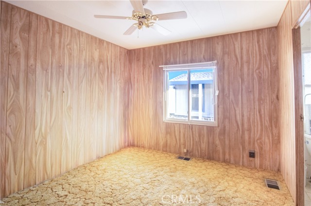 Detail Gallery Image 19 of 26 For 1387 Bishop, Hemet,  CA 92545 - 2 Beds | 2 Baths