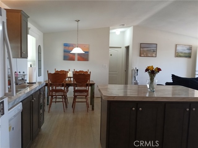 Detail Gallery Image 11 of 30 For 2494 W Main St #189,  Barstow,  CA 92311 - 3 Beds | 2 Baths