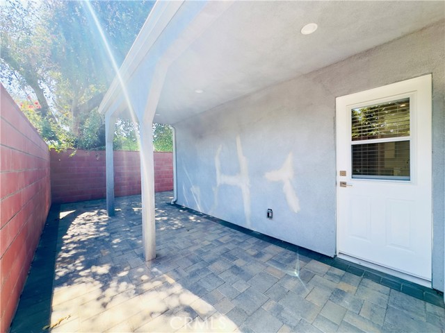 17522 Lemay Street, Lake Balboa CA: https://media.crmls.org/medias/7125750f-7b50-4c71-9590-35dc7903eafa.jpg