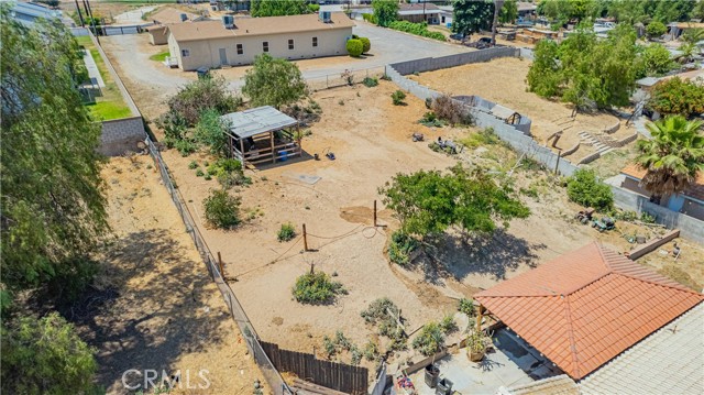 Detail Gallery Image 35 of 39 For 4525 Riverview Dr, Jurupa Valley,  CA 92509 - 4 Beds | 3 Baths