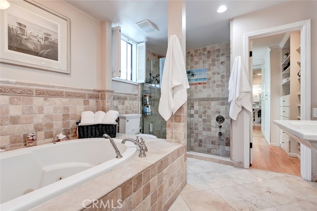 469 27th Street, Manhattan Beach, California 90266, 3 Bedrooms Bedrooms, ,3 BathroomsBathrooms,Residential,Sold,27th,SB22088434