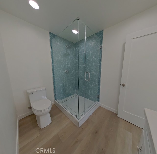 Detail Gallery Image 21 of 55 For 6118 Amos, Lakewood,  CA 90712 - 9 Beds | 7 Baths