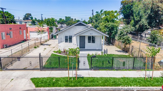 Image 2 for 9717 Holmes Ave, Los Angeles, CA 90002
