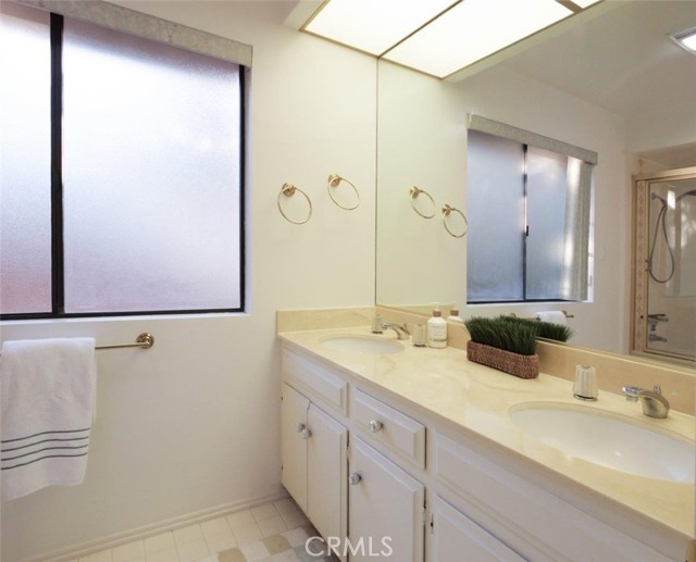 Detail Gallery Image 27 of 40 For 2560 via Sanchez, Palos Verdes Estates,  CA 90274 - 4 Beds | 2/1 Baths