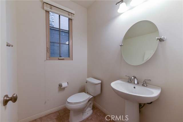 Detail Gallery Image 3 of 43 For 60 Brindisi, Irvine,  CA 92618 - 3 Beds | 2/1 Baths