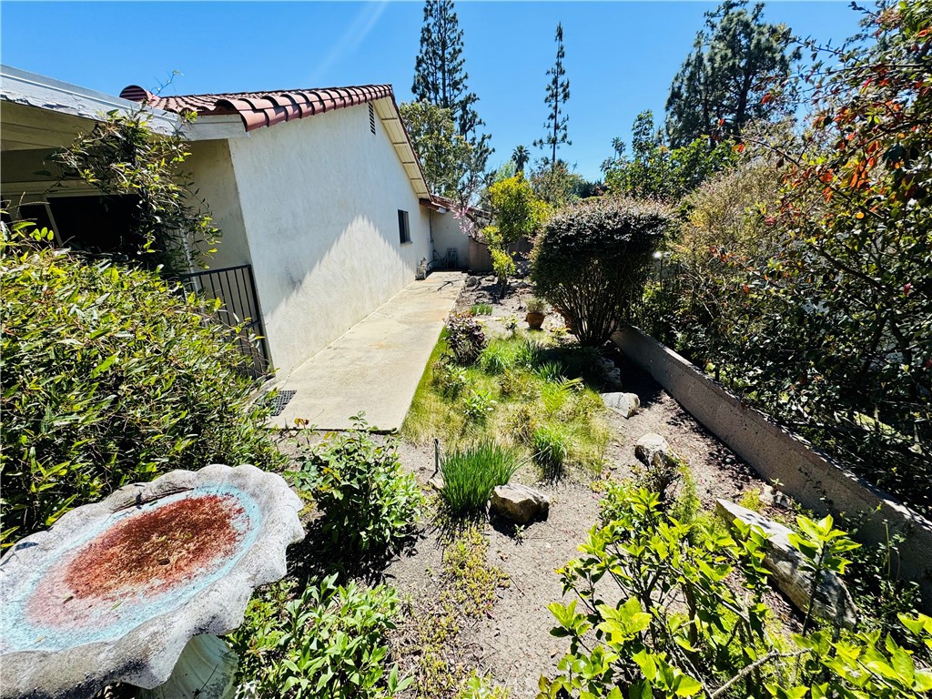 https://media.crmls.org/medias/7128c163-591a-4320-944a-02e18308d006.jpg?preset=X-Large