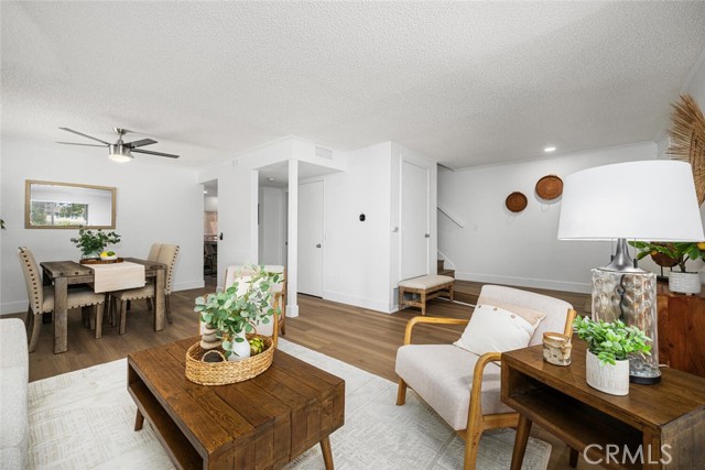 Detail Gallery Image 14 of 73 For 4236 Larwin, Cypress,  CA 90630 - 4 Beds | 2/1 Baths