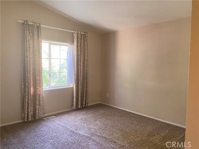 567 E Lassen Avenue, Chico CA: https://media.crmls.org/medias/71299d71-10cd-403e-8425-67ef29a3f11e.jpg