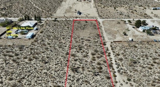 Detail Gallery Image 2 of 12 For 111 Sierra Rd, Pinon Hills,  CA 92372 - – Beds | – Baths