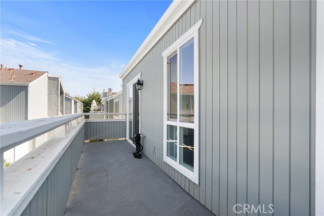 Detail Gallery Image 23 of 28 For 24 Seaside, Newport Beach,  CA 92663 - 2 Beds | 2 Baths