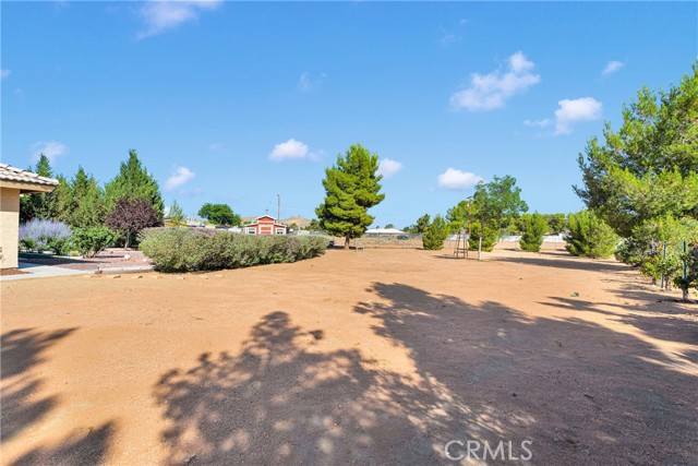 14908 Dakota Road, Apple Valley CA: https://media.crmls.org/medias/712aca1b-1632-459a-8fe5-cceff414cc2c.jpg