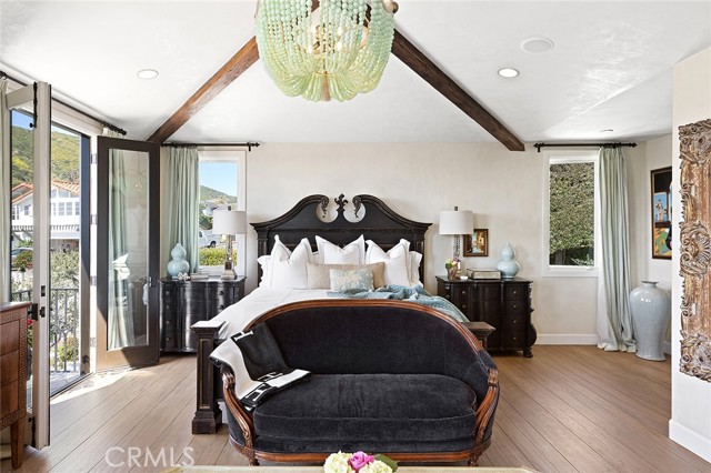 Detail Gallery Image 32 of 58 For 328 Emerald Bay, Laguna Beach,  CA 92651 - 4 Beds | 4/1 Baths