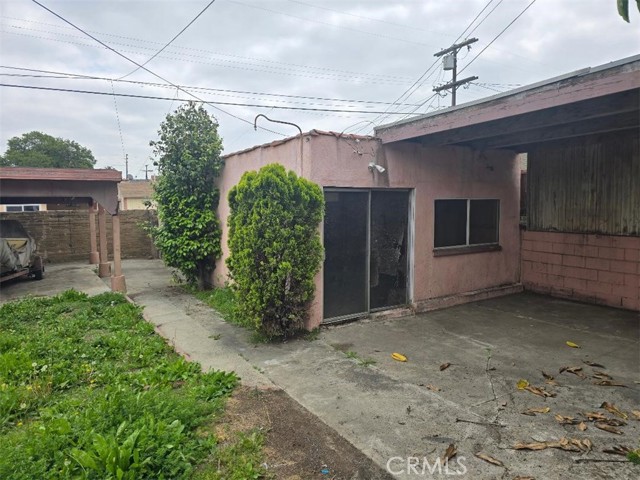 7710 S Halldale Avenue, Los Angeles CA: https://media.crmls.org/medias/712b5ead-26d0-4f87-ad50-46ae0c4fcdff.jpg